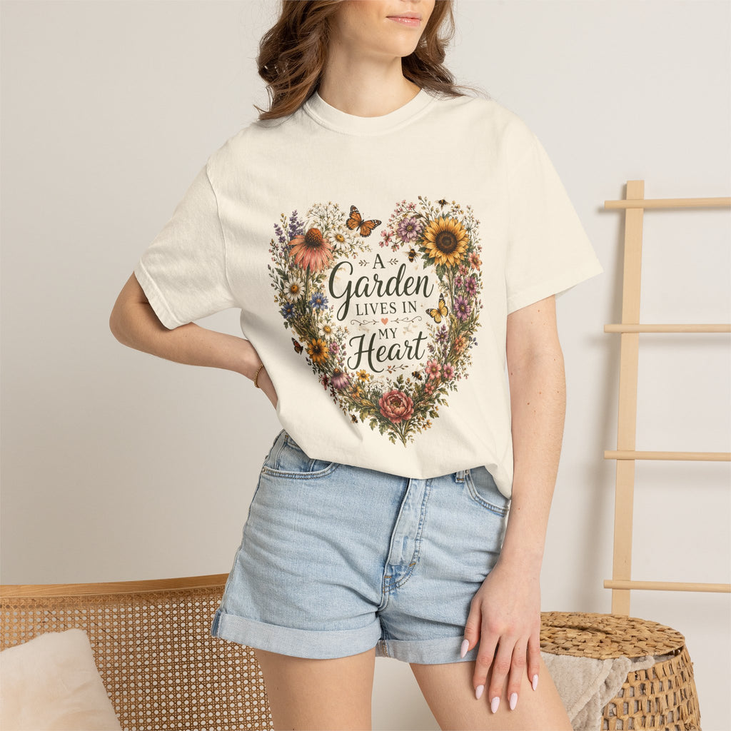 A Garden Lives In My Heart – Vintage Wildflower Wreath Shirt, Cottagecore Floral Garden Lover Gift